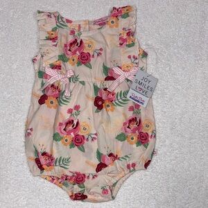 Ruffle Butts darling bouquet bubble romper Sunsuit 12/18m nwt